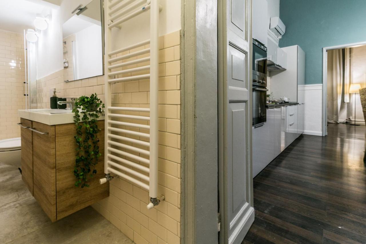 Family Apartments San Lorenzo Genoa Bagian luar foto